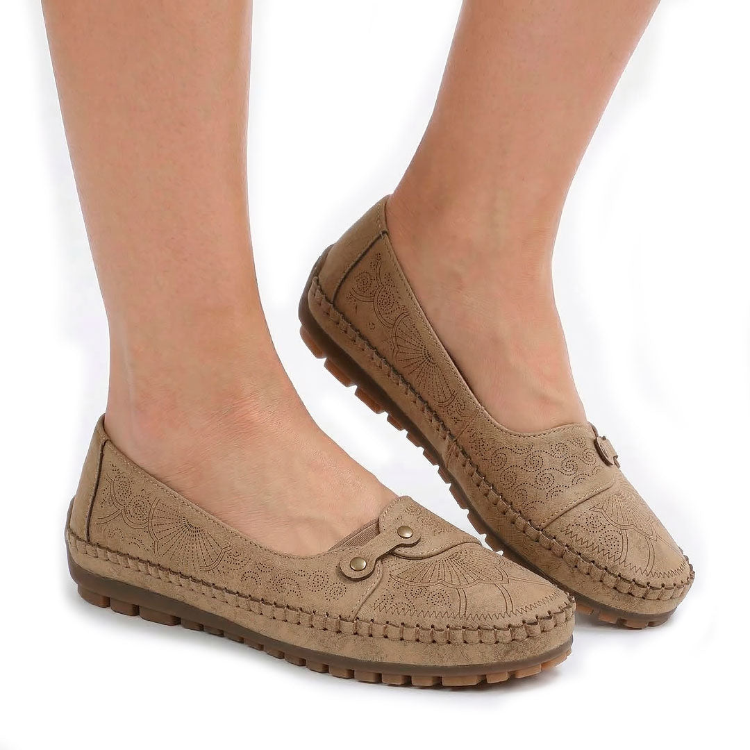 Women's Embossed Faux Leather Slip-On Flats