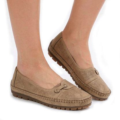 Women's Embossed Faux Leather Slip-On Flats