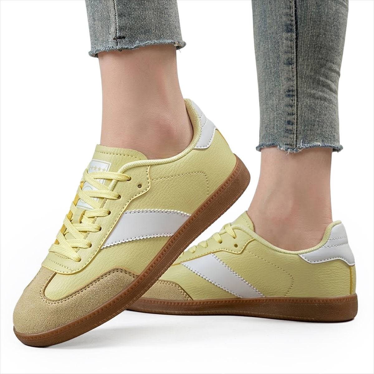 Women's Pebbled Faux Leather Retro Gum-Sole Trainers