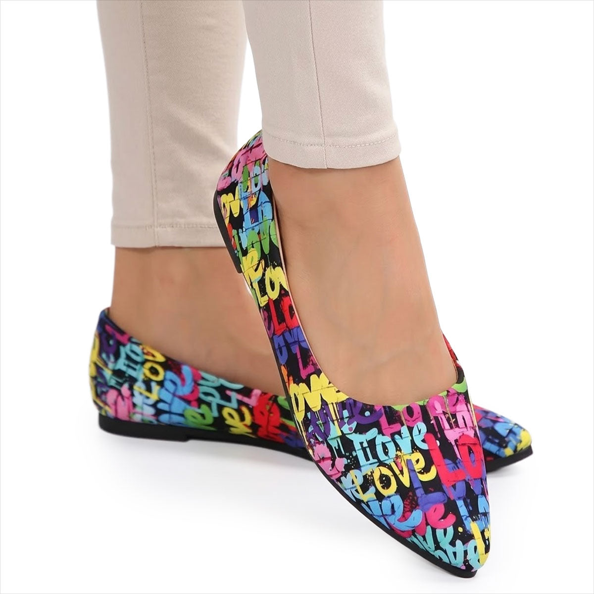Women's Vibrant Print Pointed Toe Ballerina Flats